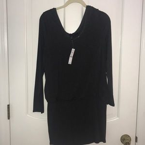 Black house white market Tunic. Nwt